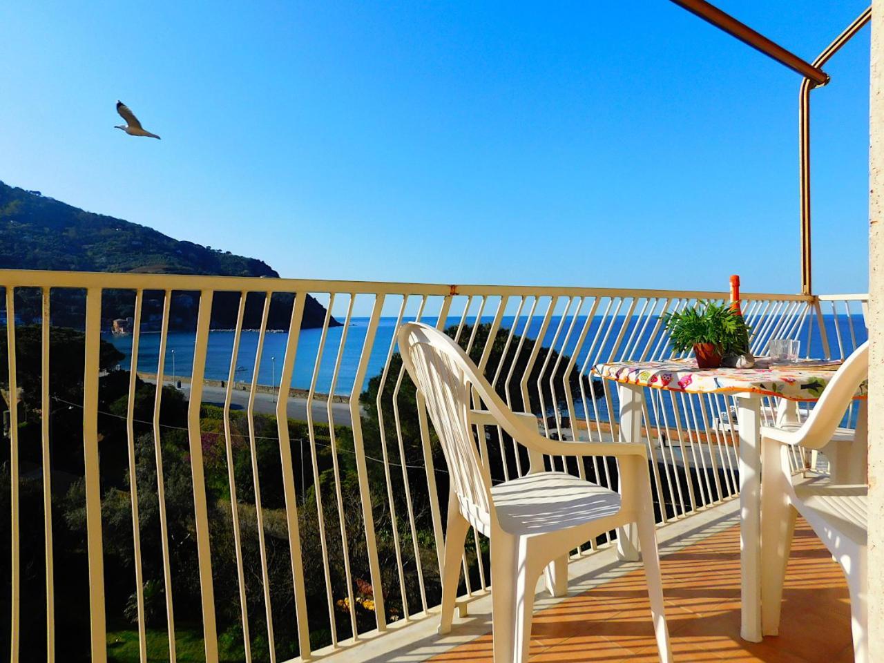 Spazioso Appartamento Vista Mare, Levanto Eksteriør bilde